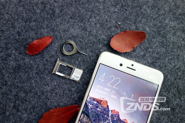 努比亚Z17 mini开箱图赏：虽无惊艳，但经典依在