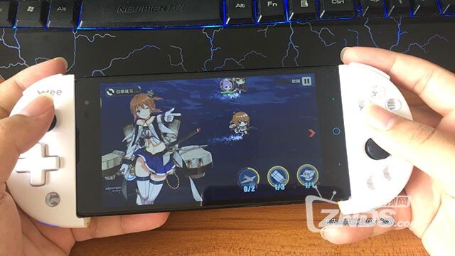 如何用手柄玩《碧蓝航线》手游，手柄试玩初体验