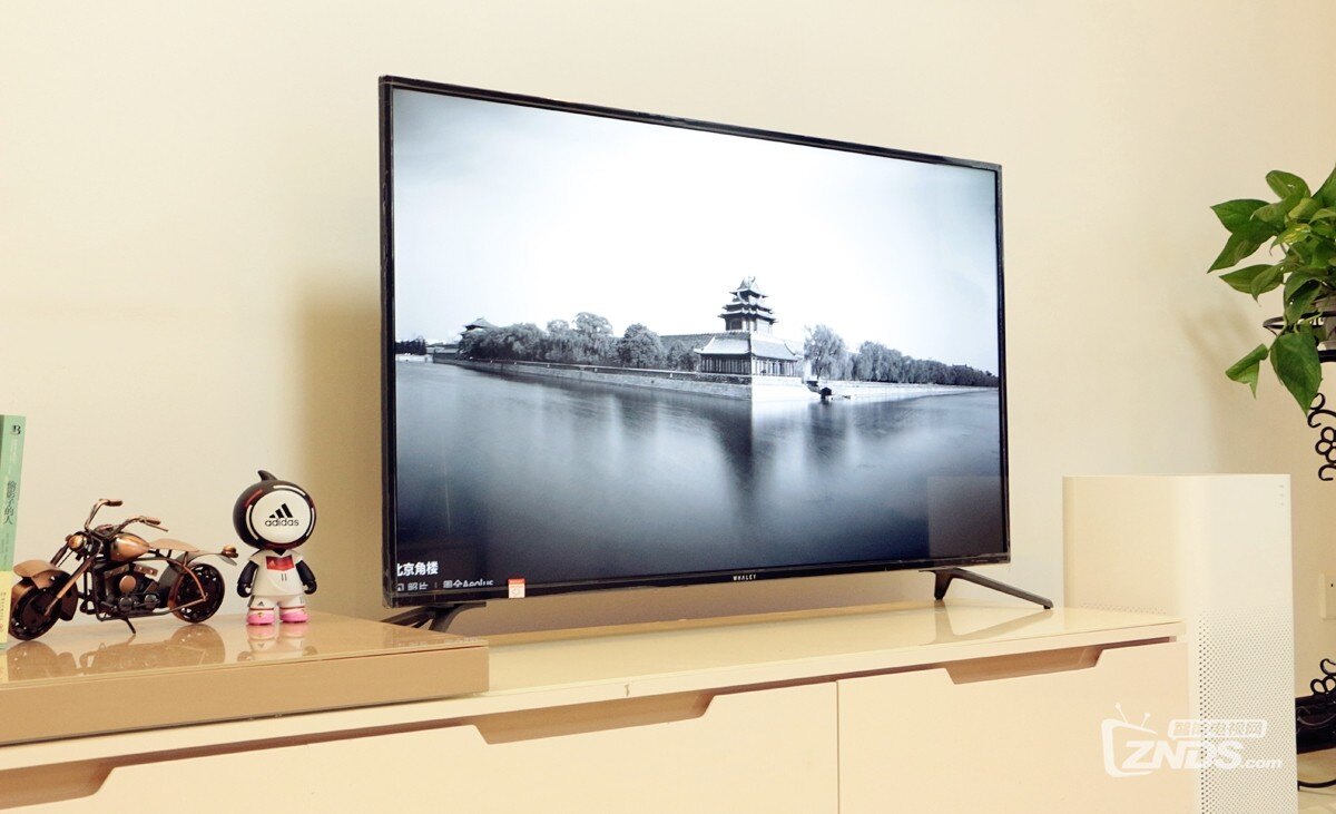 超越小米电视4A微鲸 43D智能语音电视深度测