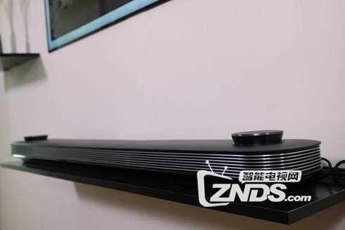 薄如纸，美如画  LG OLED W7天空之镜壁纸电视评测