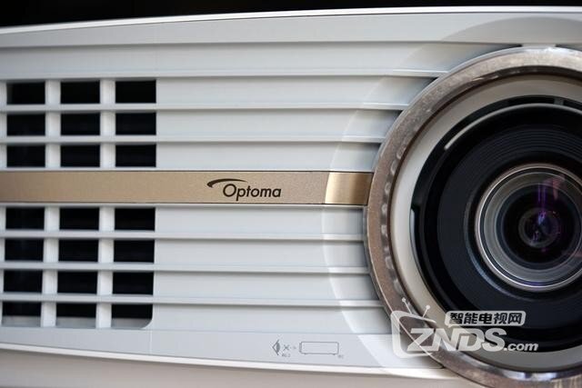3万元以内最强4K投影机！奥图码UHD660超详细评测