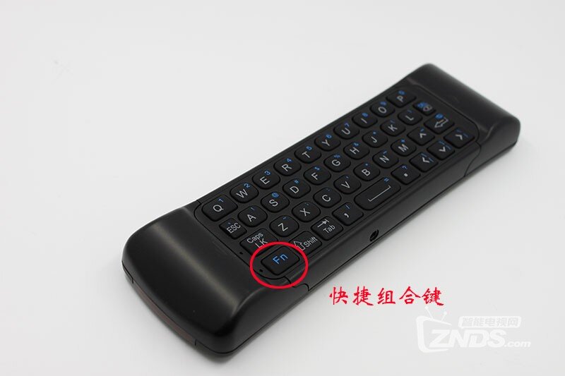 双向智能语音飞鼠遥控器AM003是可以用来视频通话的