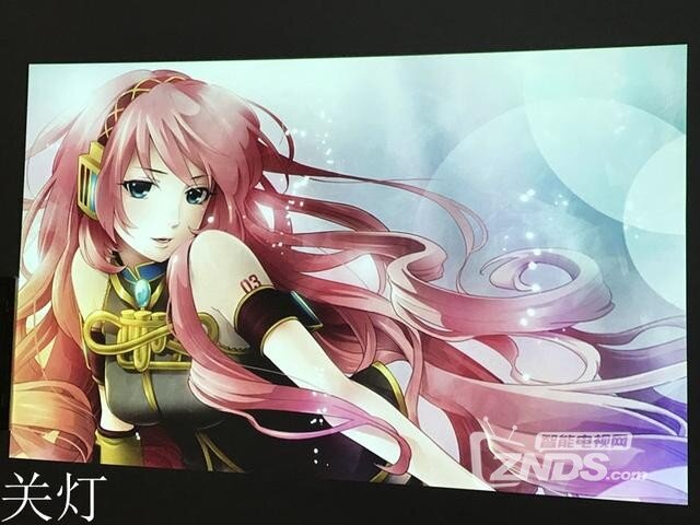 300寸大屏看“美女”  坚果C6智能投影仪评测