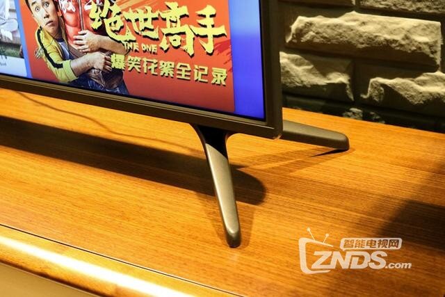 低价高配、超清智能！微鲸49D电视体验评测