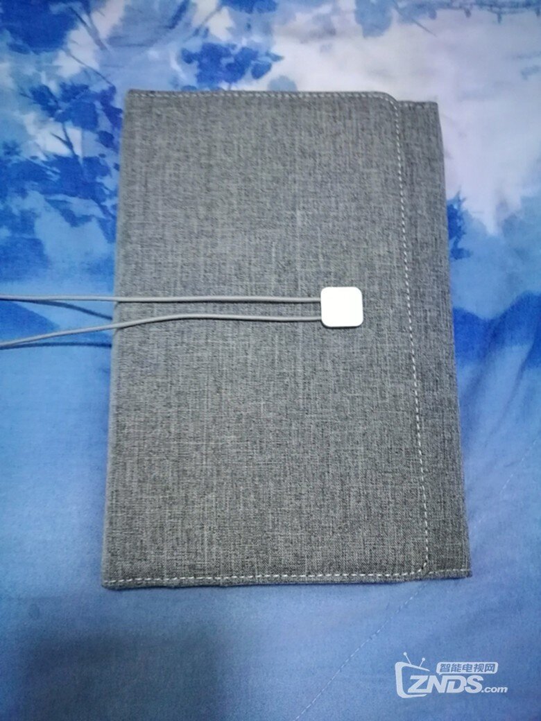 秒杀同级新品 微鲸49D新品上市携手ZNDS送鲸喜大奖文件夹收到