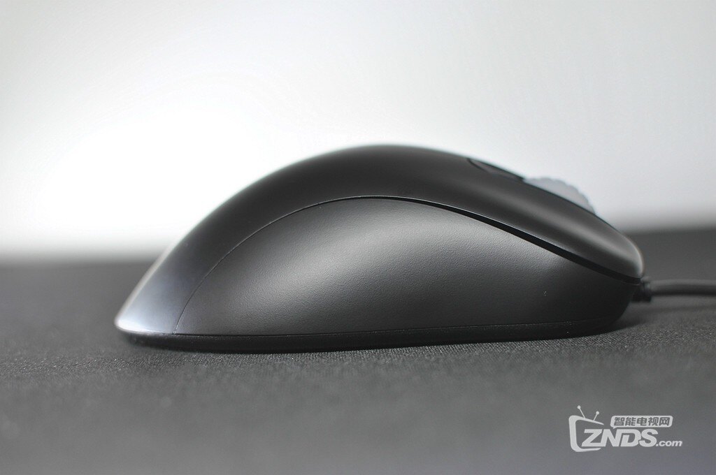 纯粹手感宁缺毋滥卓威ec2a游戏鼠标评测