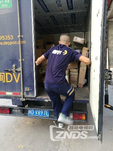 网友分享：极米A1激光无屏电视安装详情图片步骤