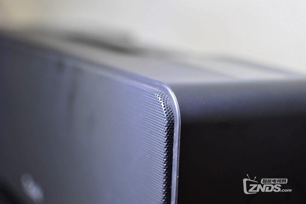 体型最大、喇叭最多的蓝牙音箱，德斐尔Boomster评测