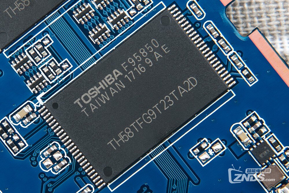 东芝tr200拆机体验 .