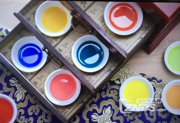 旗舰产品PK:索尼KD-65A1对比夏普AQUOS S