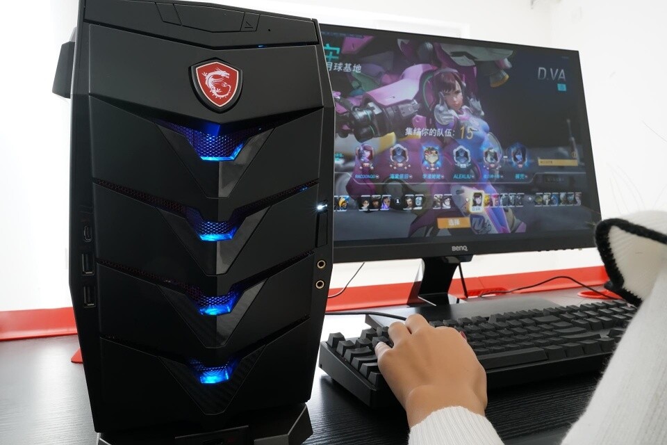 酷似雷神，却比雷神更猛，微星宙斯盾Aegis3游戏主机测评