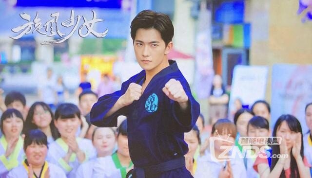 3999元即可打造私享巨幕影院，暴风AI无屏电视Max6深度评测