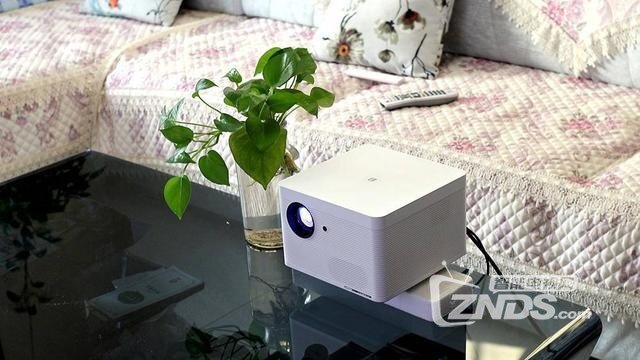 电视和整面墙一样大?暴风AI无屏电视Max6深度