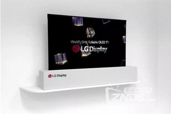 LG65英寸OLED电视亮相2018CES 4K超高清屏幕