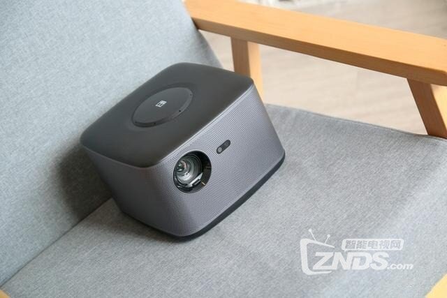 全方位升级  暴风AI无屏电视Real6究竟强在哪儿？