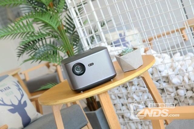 全方位升级  暴风AI无屏电视Real6究竟强在哪儿？