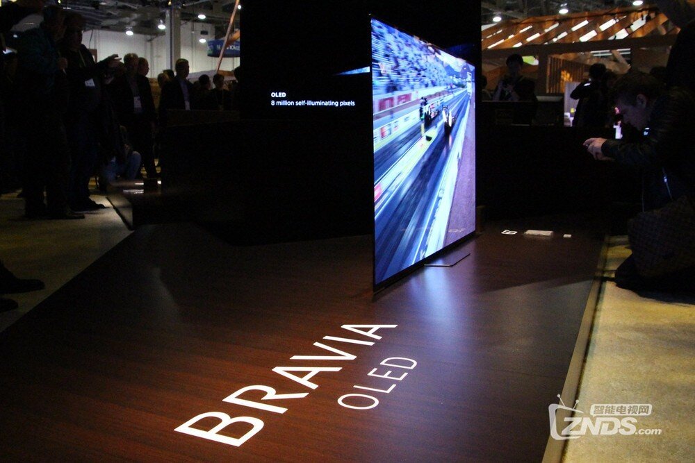 索尼2018年电视新品A8F\/X9000F真机图赏