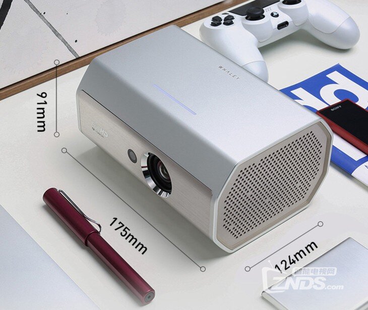 最小1080P智能微投 微鲸M1售价4798元
