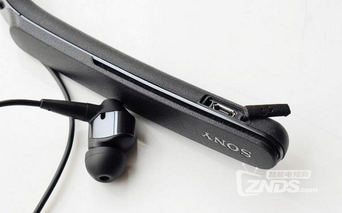 给音乐一个港湾 还内心片刻清静--索尼颈挂式降