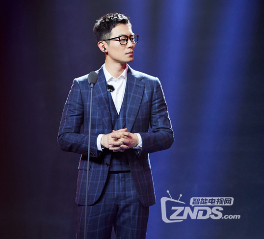 《声临其境》迎来年度大秀，朱亚文致敬经典