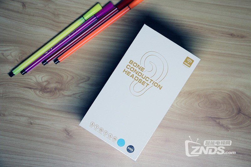 塞住耳朵也能听歌，这个骨传导给你听歌新体验