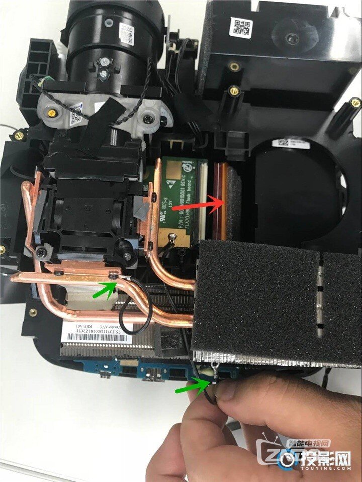 极米无屏电视H1S拆机 看看内部做工到底如何！