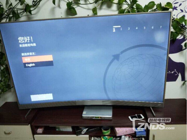体验了几天的TCL 65A950C智能电视，大品牌就是不一样