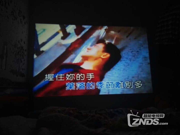 拓兴TX886安卓版投影仪使用评价 价格比不上画质
