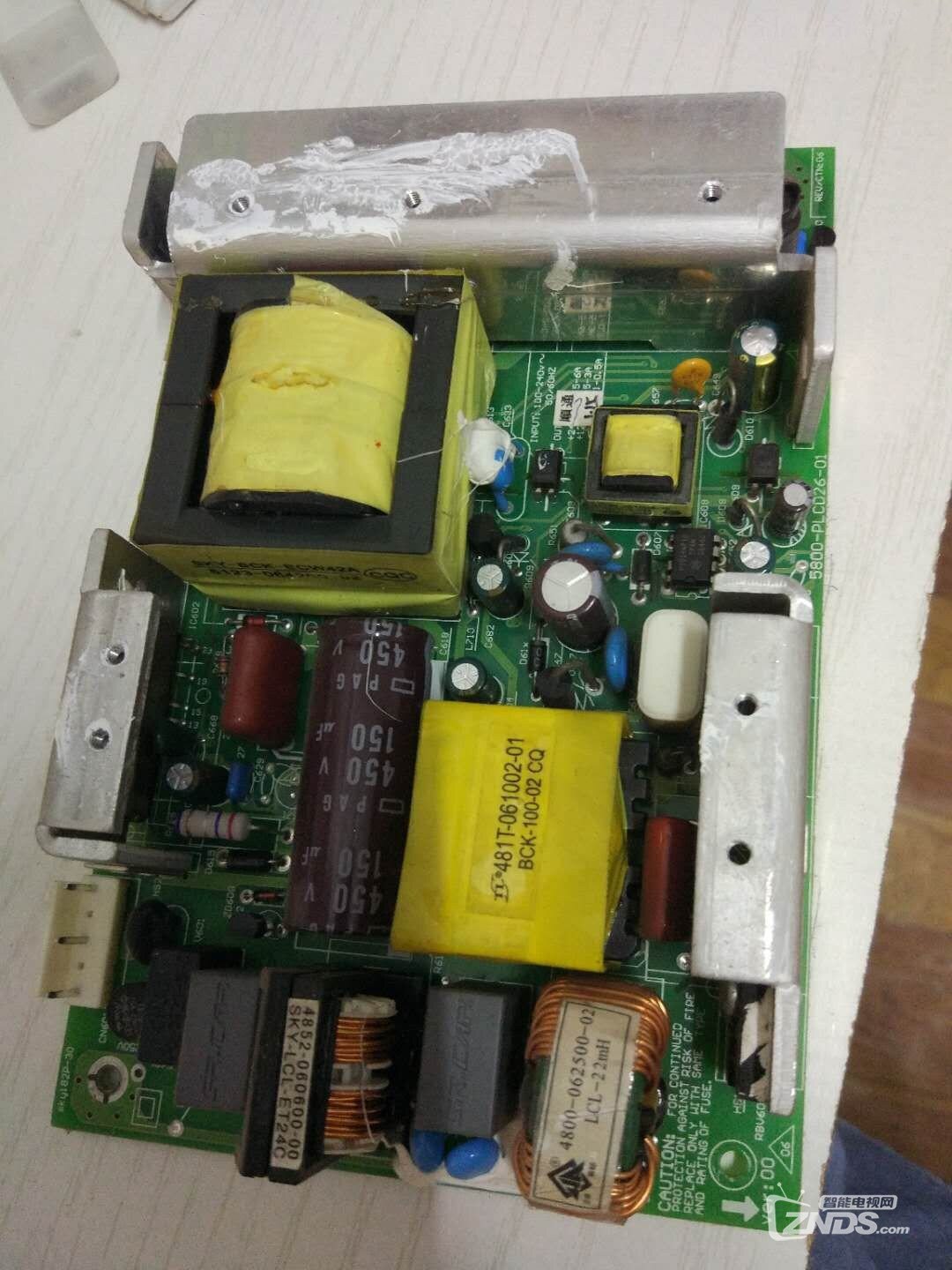 创维32l01hm三无故障维修过程分享_创维智能电视_znds