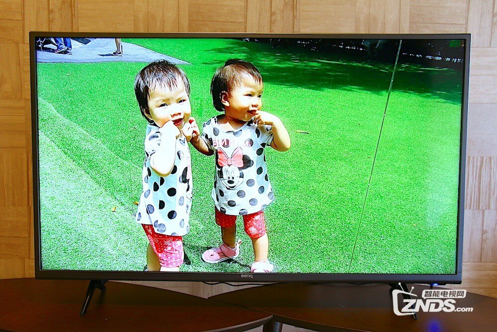 tv-c40-500-unboxing-review-showcha-3.jpg