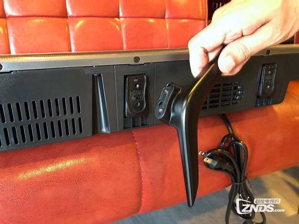 tv-c40-500-unboxing-review-showcha-6.jpg