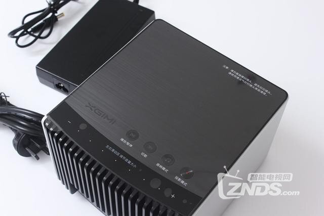 极米Z5评测：八秒开机，目前还未实现