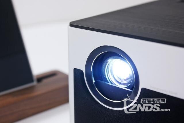 极米Z5评测：八秒开机，目前还未实现