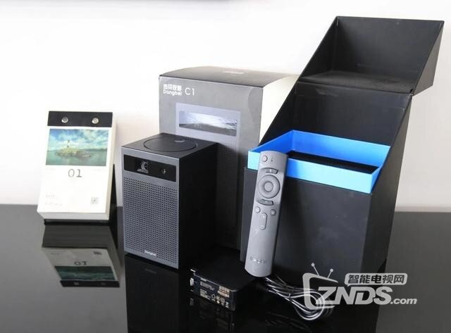 当贝投影C1便携式投影评测：家用便携两不误