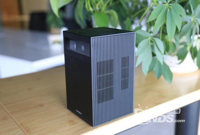 当贝投影C1便携式投影评测：家用便携两不误
