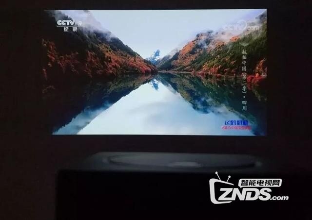 当贝投影C1便携式投影评测：家用便携两不误