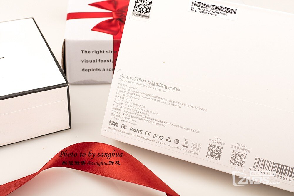 可视化刷牙 Oclean X触屏电动牙刷拆解