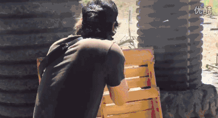 640 (16).gif