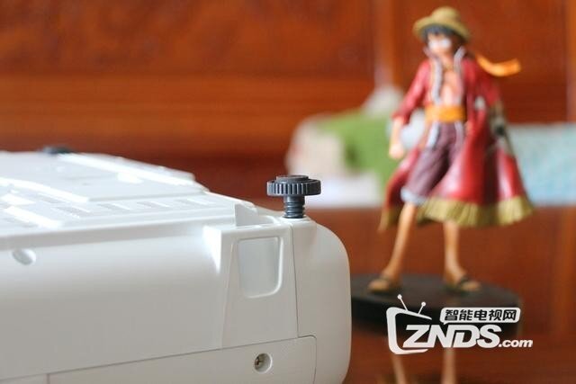 爱普生TW610投影机评测：家庭必备看片神器