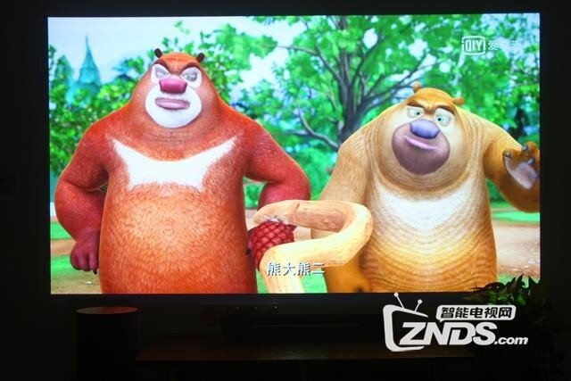 爱普生TW610投影机评测：家庭必备看片神器
