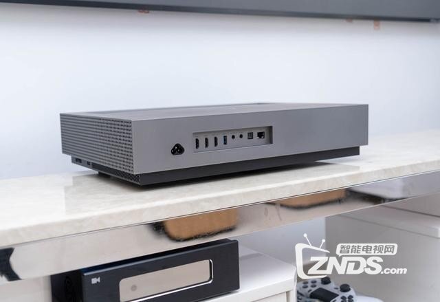 峰米激光电视4K Cinema评测：激光电视真的好吗