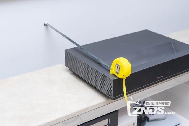峰米激光电视4K Cinema评测：激光电视真的好吗