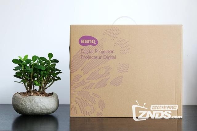 明基智能商务投影机E580T开箱评测