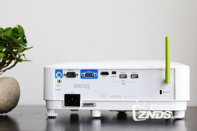 明基智能商务投影机E580T开箱评测
