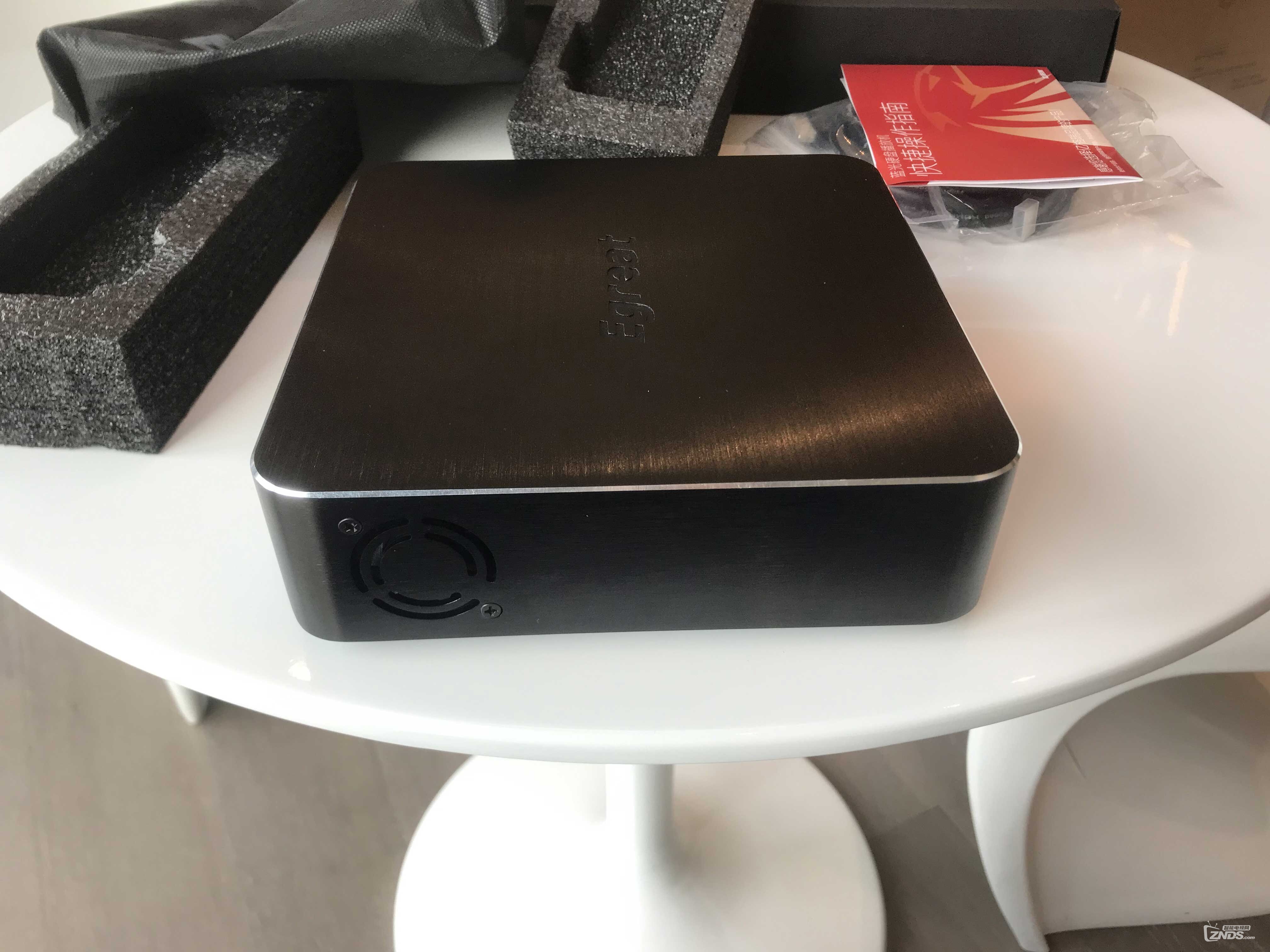 亿格瑞t1怎么设置色深和分辨率