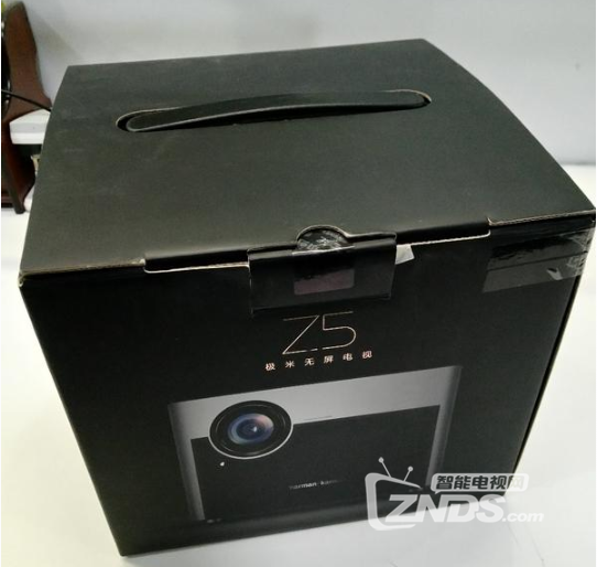 极米Z5使用两年红屏 返厂解决全过程记录 网红机型最好别买