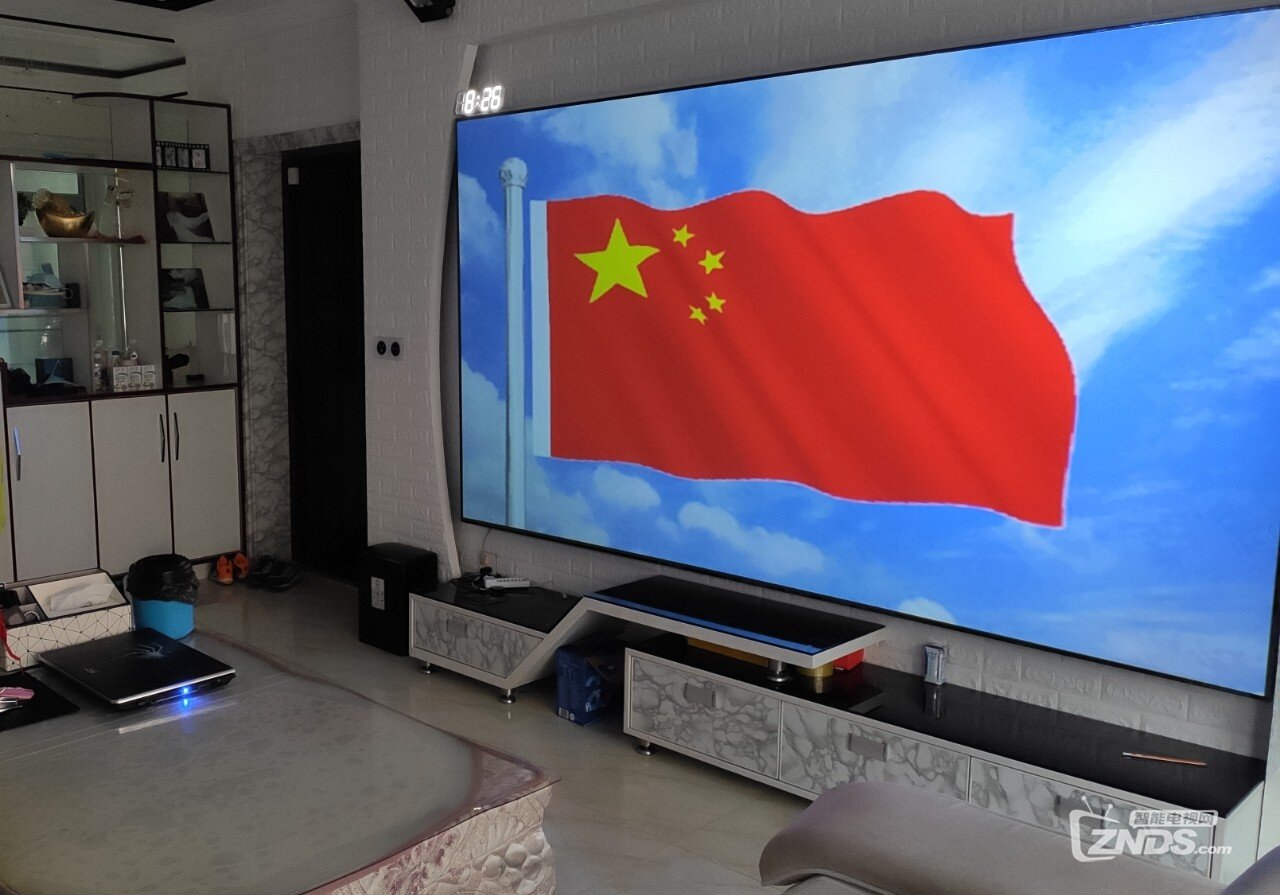 几百块就能得到的大屏画框幕，铝合金框架超窄边框