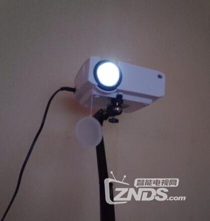 便宜又好用的投影仪白天也能看 212911ourl3r9rzbkklb3r.jpg