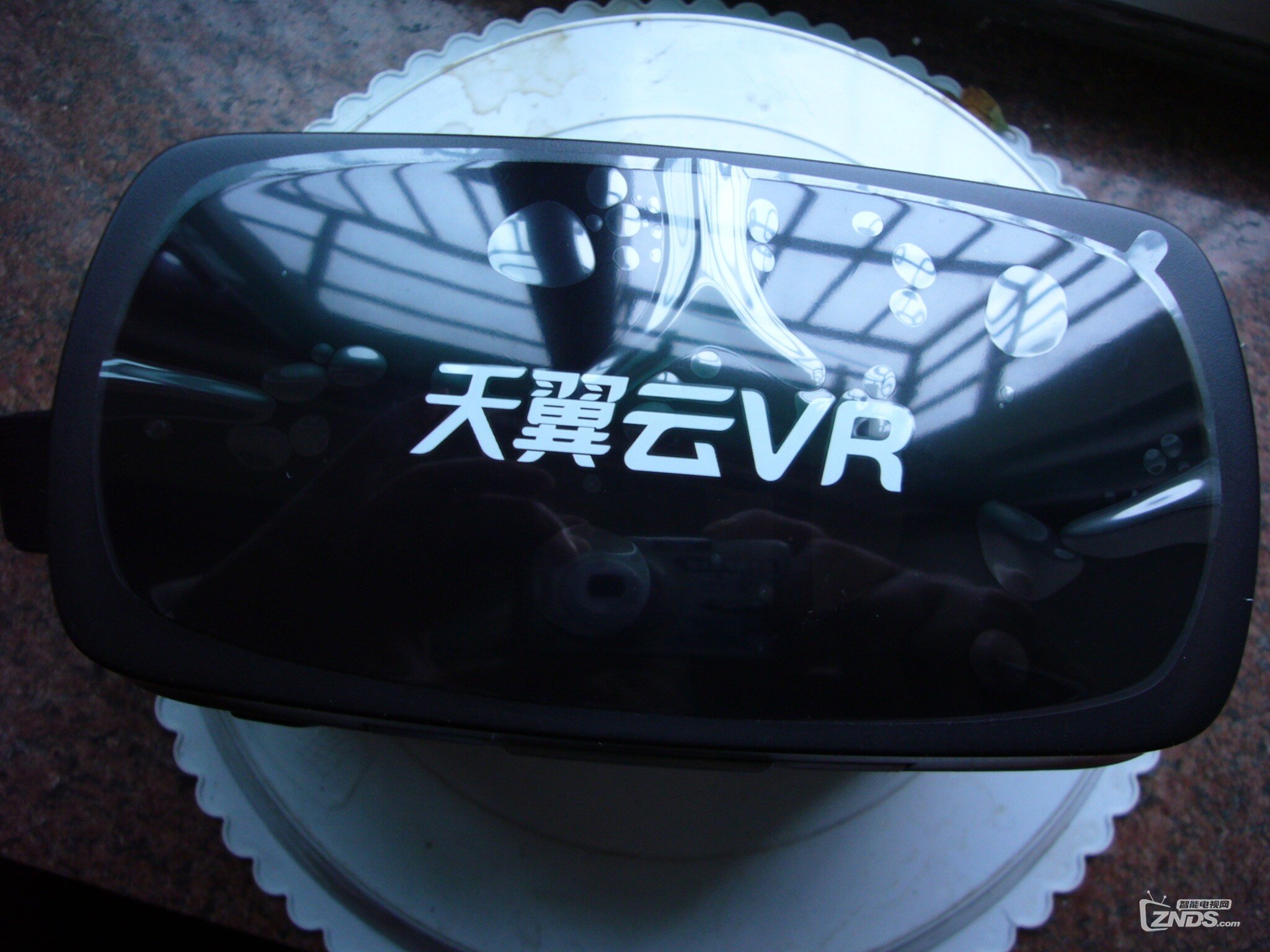 天 翼 云  VR 盒  子  收到