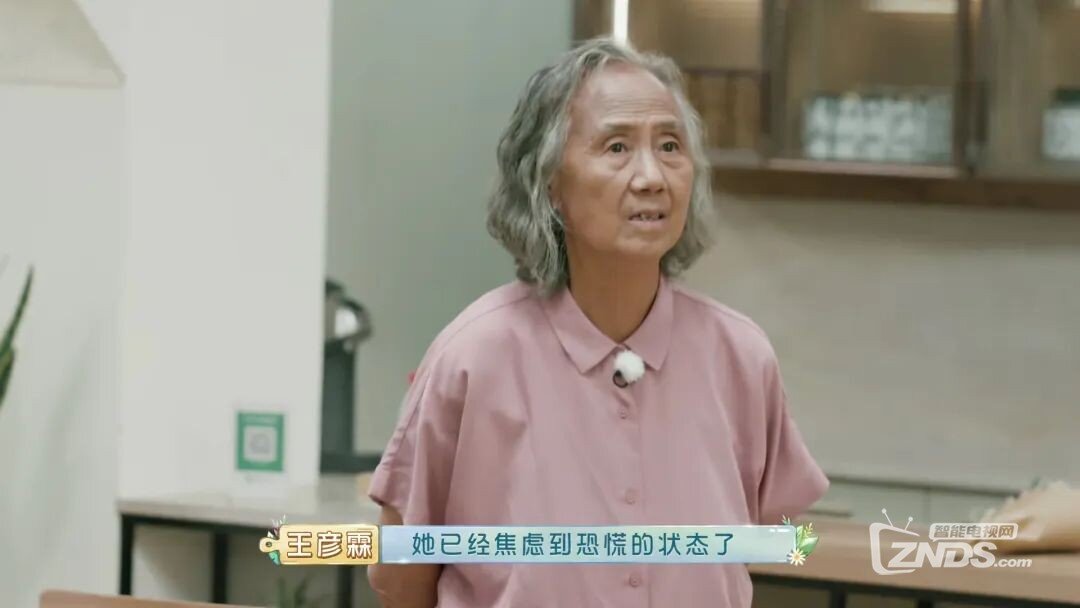 黄渤被奶奶"吐槽"颜值, 这么暖的《忘不了餐厅》别忘了看